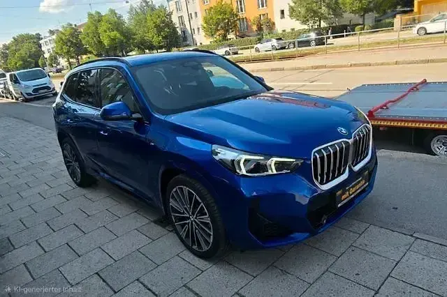 Gebraucht BMW X1 M Sport 197 PS (144 kW) 2024 Blau SUV