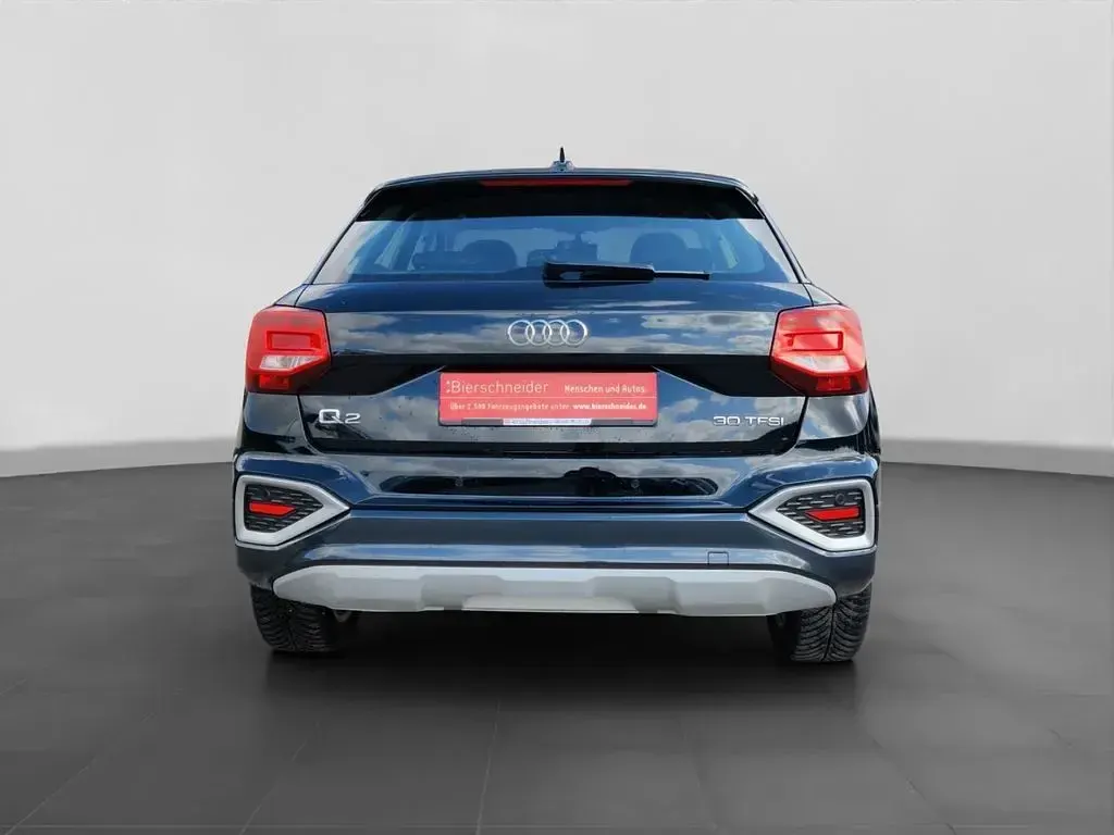 Second-hand Audi Q2 Advanced 110 CP (80 kW) 2023 Negru SUV
