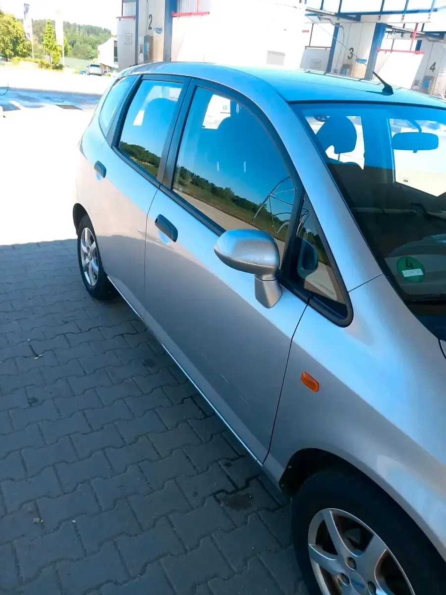 Gebraucht Honda Jazz 83 PS (61 kW) 2002 Silber Kleinwagen