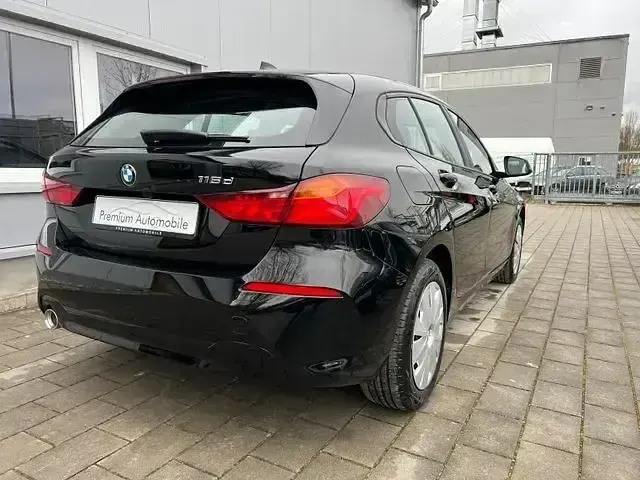 Gebraucht BMW 116 Performance 116 PS (85 kW) 2023 Schwarz Kleinwagen