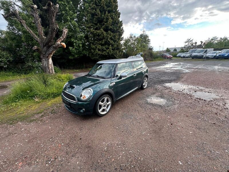 Grün Gebraucht 2010 Mini Cooper S Clubman Kombi | 2.200 € (Superpreis) - Bild 1/4