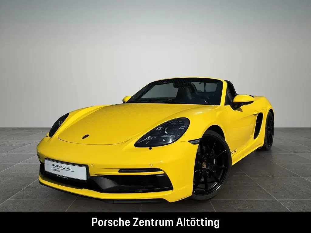 Usata Porsche Boxster 400 CV (294 kW) 2023 Giallo Cabrio