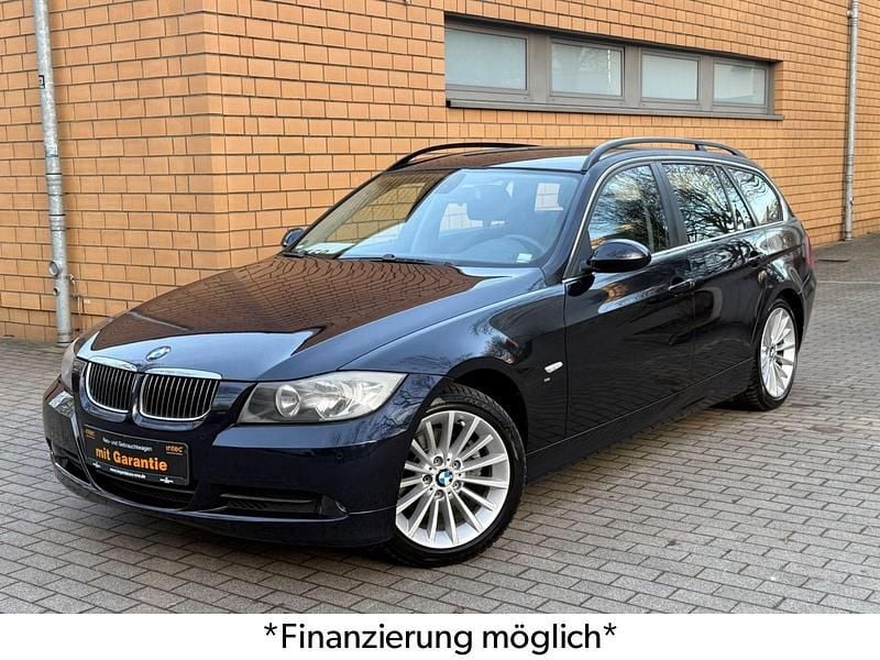 Blau Gebraucht 2006 BMW 325 Sport Line Kombi | 5.990 € - Bild 1/4