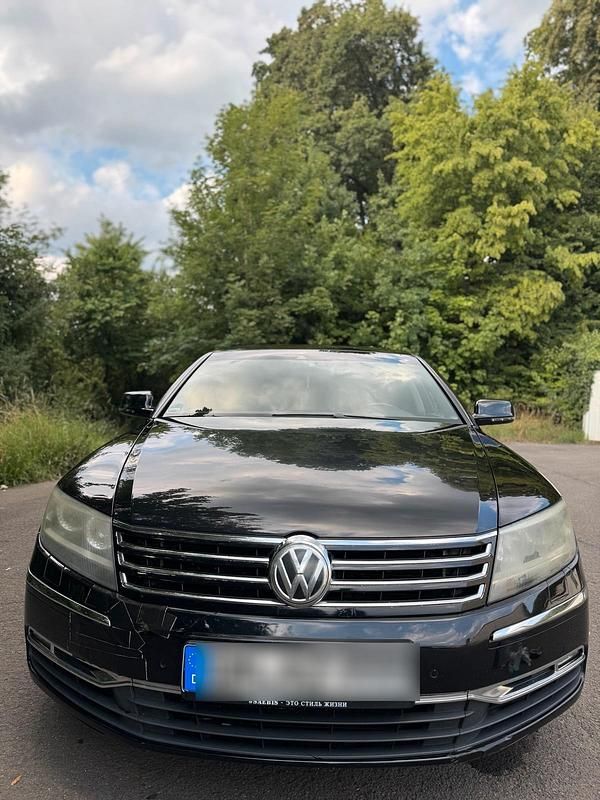Schwarz Gebraucht 2013 VW Phaeton Limousine | 8.450 € (Superpreis) - Bild 1/4