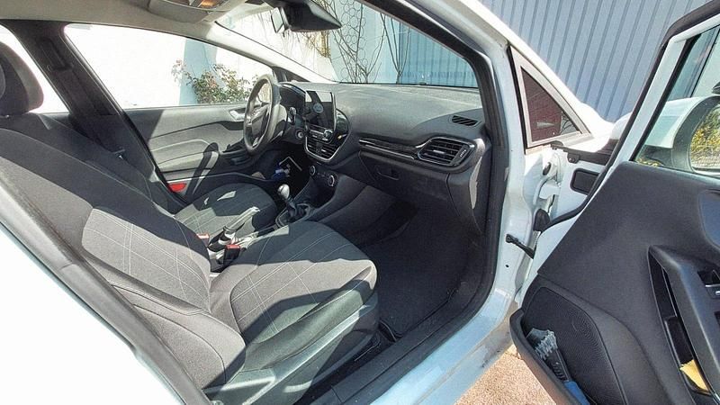 Gebraucht Ford Fiesta 86 PS (63 kW) 2019 Weiß Kleinwagen