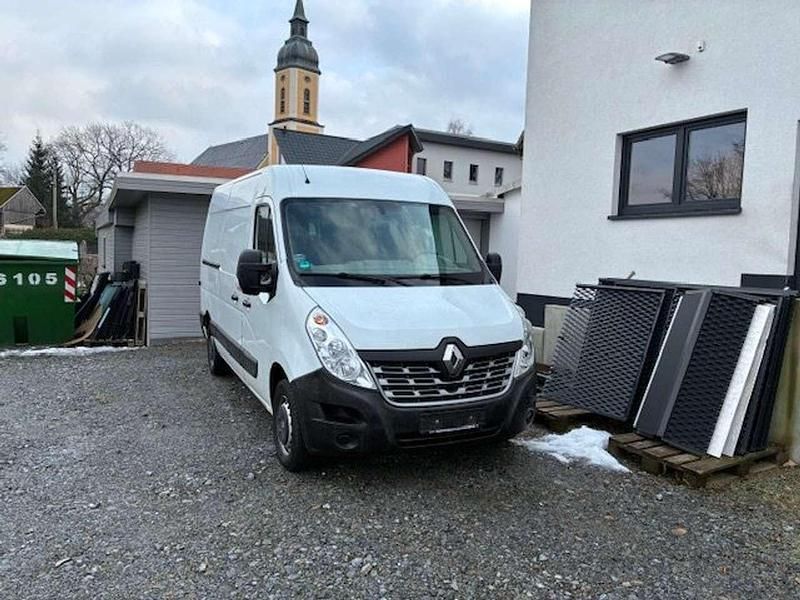 Weiß Gebraucht 2016 Renault Master Van / Kleinbus | 8.500 € (Fairer Preis) - Bild 1/4