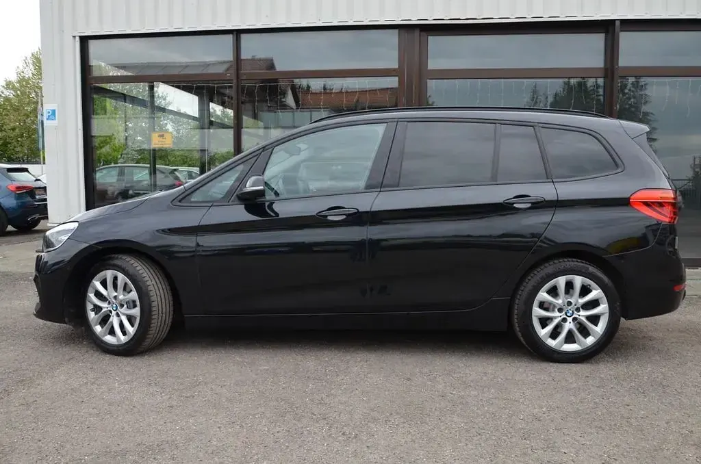 Gebraucht BMW 218 Sport Line 150 PS (110 kW) 2022 Schwarz Kombi