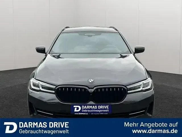 Używany BMW 530 Shadowline 252 KM (185 kW) 2021 Szary Kombi
