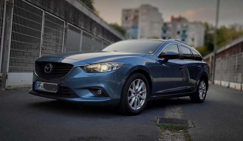 Blau Gebraucht 2012 Mazda 6 Center-Line Limousine | 9.400 € (Teuer) - Bild 1/4
