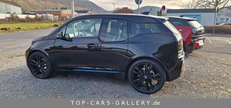 Gebraucht BMW i3 Comfort Edition 75 kW (102 PS) 2021 Schwarz Kleinwagen