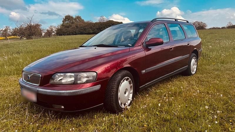 Second-hand Volvo V70 2003 Roșu Break