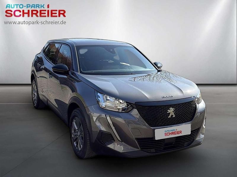 Gebraucht Peugeot 2008 Active 131 PS (96 kW) 2023 Platiniumgrau SUV