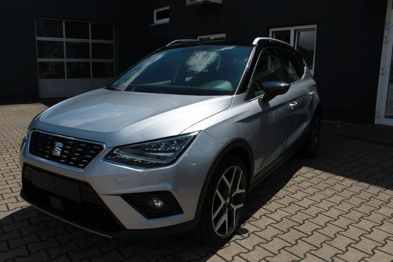 Silber Gebraucht 2020 Seat Arona XCELLENCE SUV | 17.490 € (Fairer Preis) - Bild 1/4
