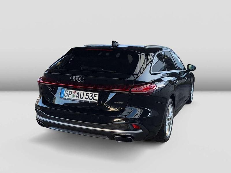 Gebraucht Audi A5 Sport 299 PS (219 kW) 2026 Schwarz Kombi