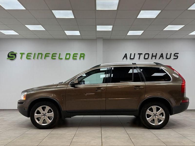 Gebraucht Volvo XC90 Momentum 200 PS (147 kW) 2012 Braun SUV