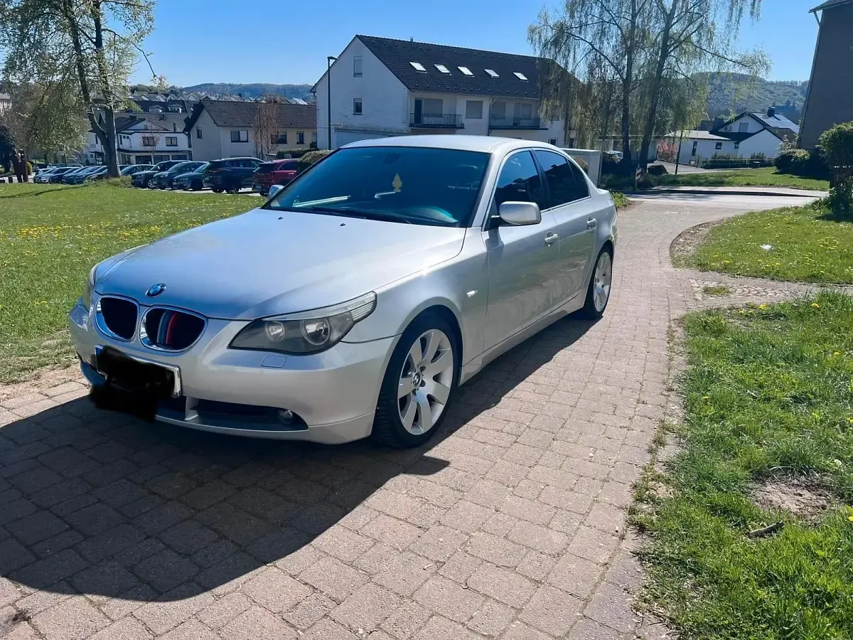 Gebraucht BMW 520 170 PS (125 kW) 2003 Grau Limousine