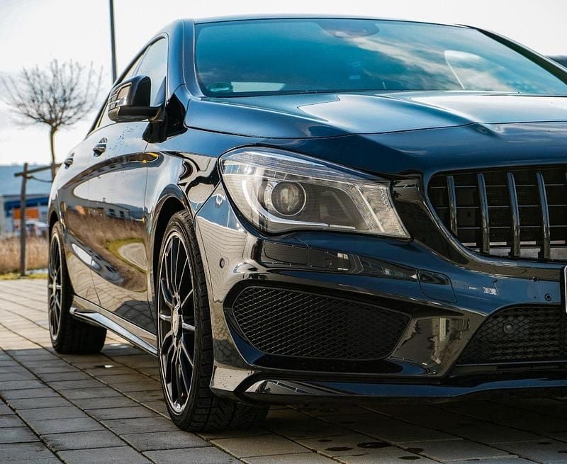 Gebraucht Mercedes CLA250 AMG 218 PS (160 kW) 2014 Schwarz Limousine
