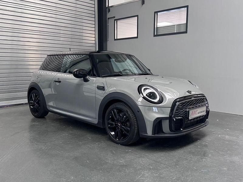Gebraucht Mini John Cooper Works 136 PS (100 kW) 2021 Grau Kleinwagen