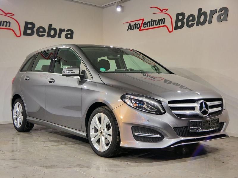Usata Mercedes B220 Edition 184 CV (135 kW) 2018 Grigio Monovolume