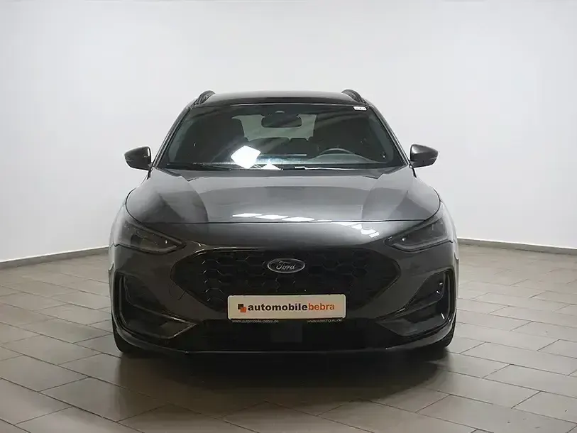 Gebraucht Ford Focus ST-Line X 155 PS (114 kW) 2024 Grau Kombi
