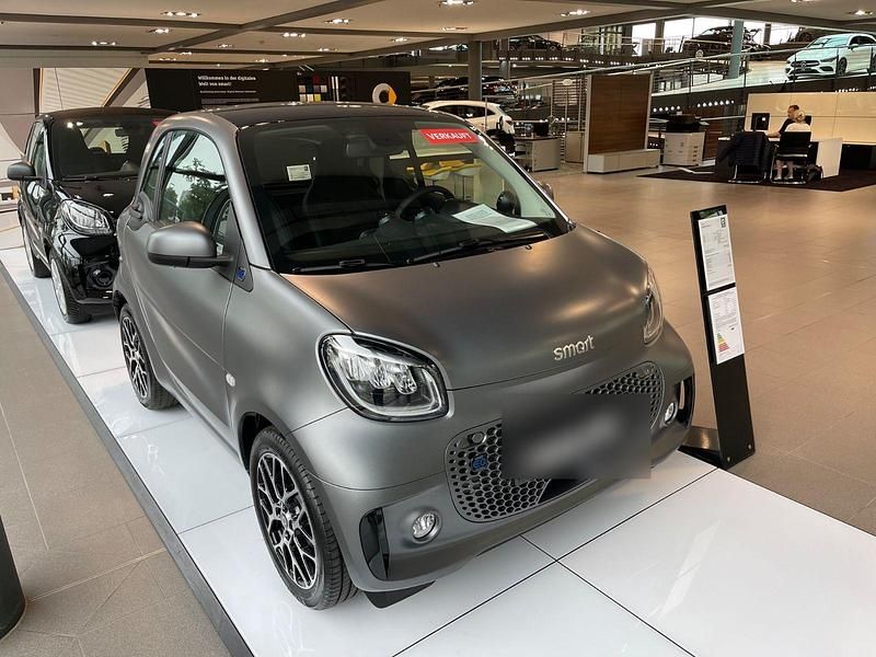 Gebraucht Smart ForTwo Coupé Prime Exclusive 60 kW (82 PS) 2022 Grau Kleinwagen