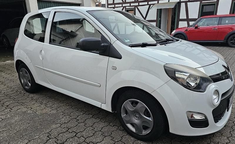 Weiß Gebraucht 2013 Renault Twingo Kleinwagen | 2.949 € (Guter Preis) - Bild 1/4