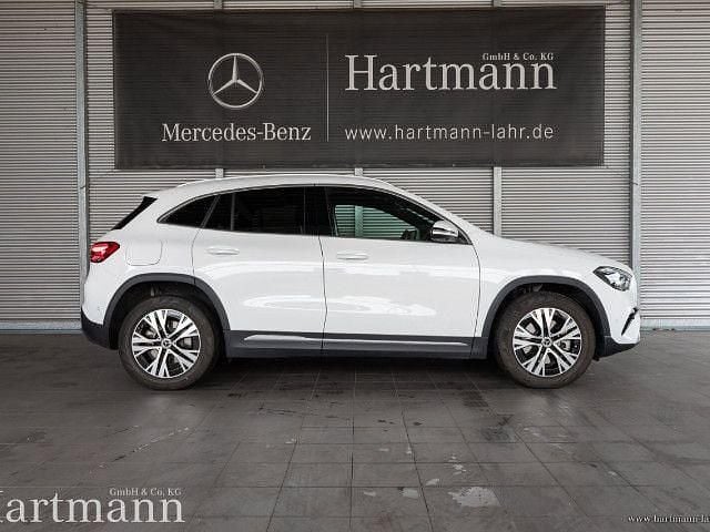 Gebraucht Mercedes GLA250 218 PS (160 kW) 2024 SUV