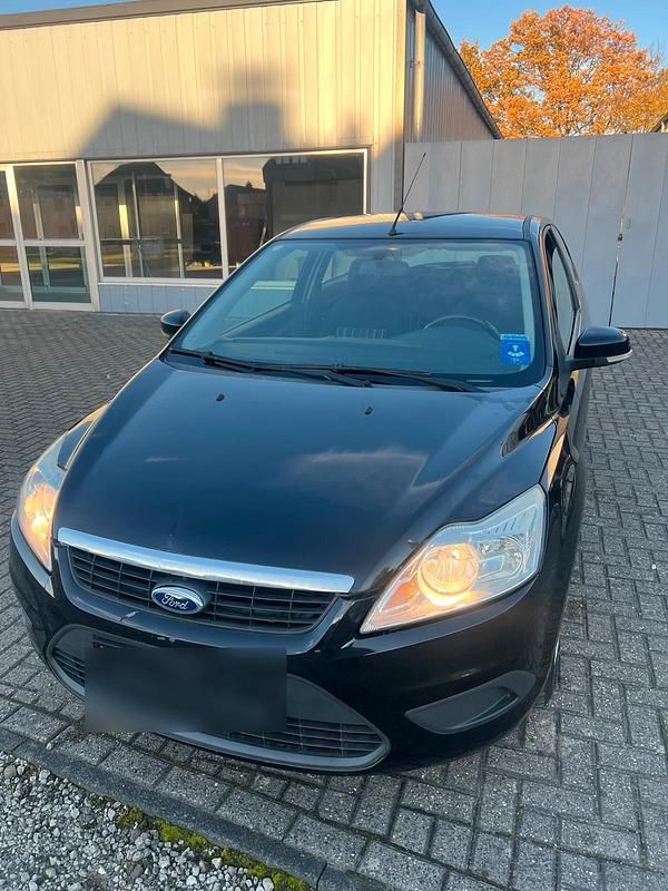 Gebraucht 2009 Ford Focus | 2.000 € - Bild 1/4