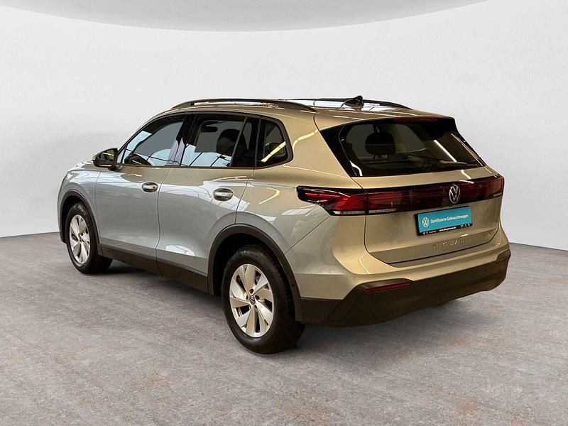 Gebraucht VW Tiguan 131 PS (96 kW) 2024 SUV