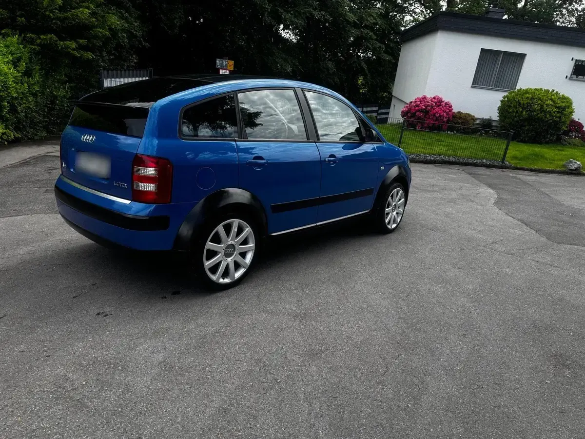 Gebraucht Audi A2 75 PS (55 kW) 2003 Blau Kleinwagen