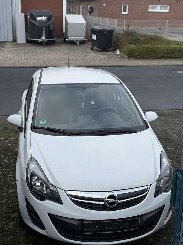 Gebraucht Opel Corsa 69 PS (50 kW) 2015 Kleinwagen