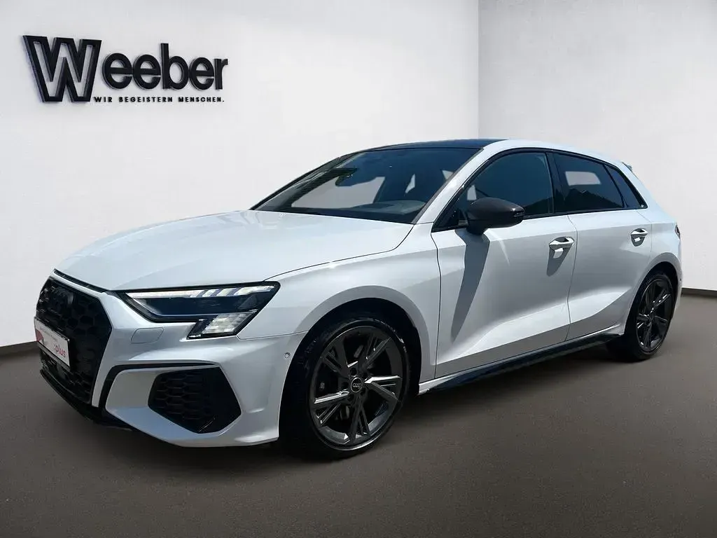 Gebraucht Audi S3 Ambiente 310 PS (228 kW) 2023 Gletscherweiß (metallic) Limousine