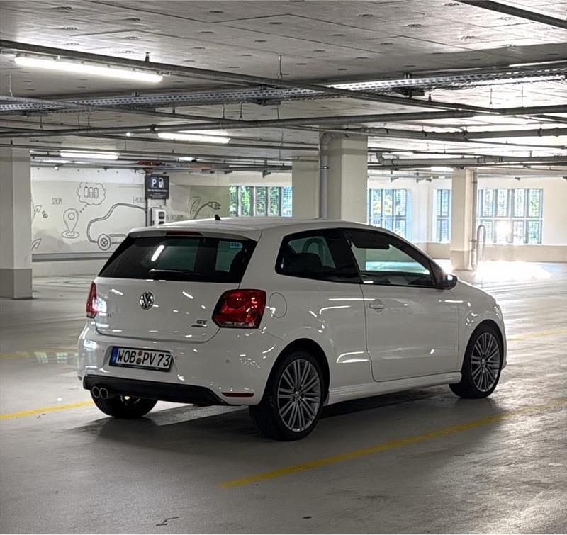 Weiß Gebraucht 2014 VW Polo GT Kleinwagen | 7.250 € (Guter Preis) - Bild 1/4