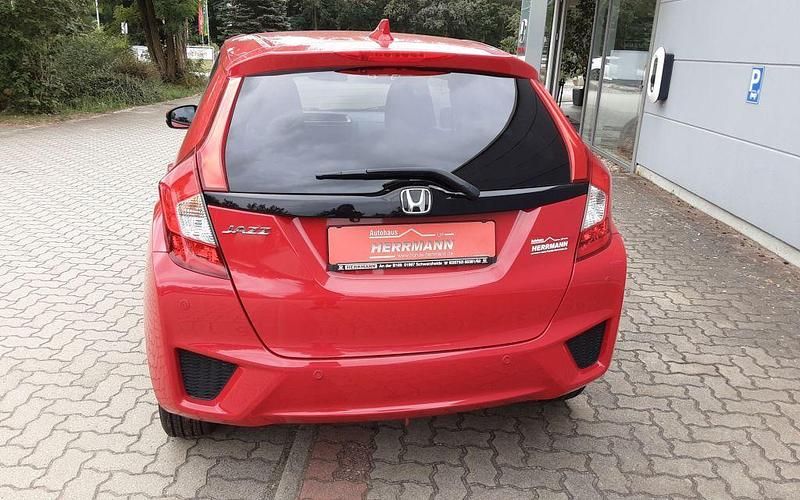 Gebraucht Honda Jazz Elegance 102 PS (75 kW) 2017 Milano red Kleinwagen