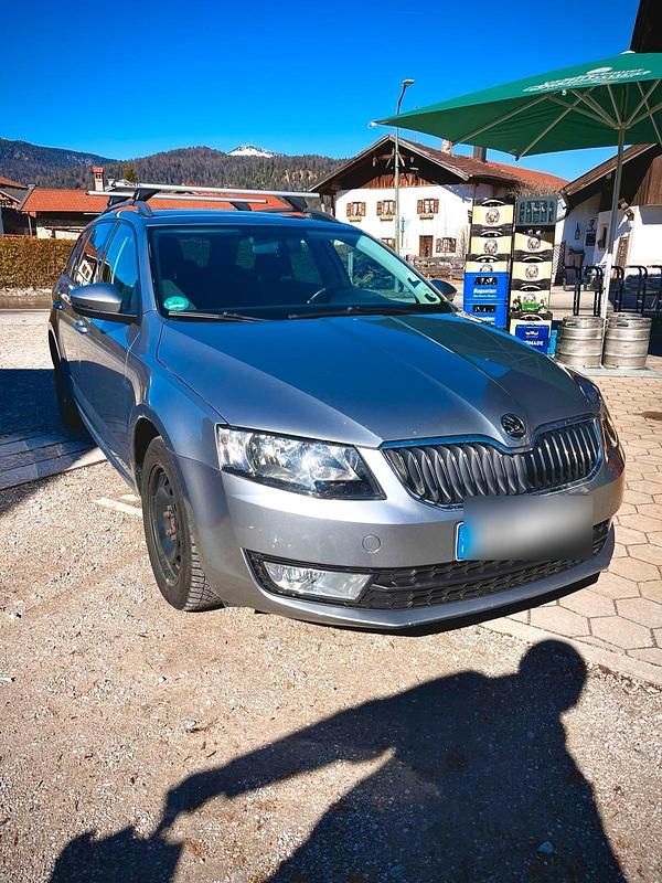 Gebraucht Skoda Octavia 110 PS (80 kW) 2016 Grau Kleinwagen