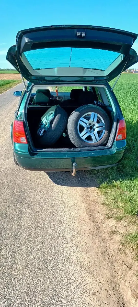 Gebraucht VW Golf IV 101 PS (74 kW) 2002 Grün Kombi