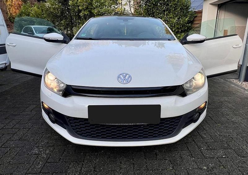 Gebraucht VW Scirocco 122 PS (89 kW) 2012 Weiß Coupé