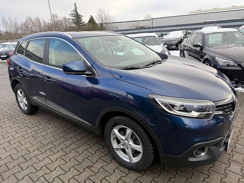 Gebraucht Renault Kadjar Experience 131 PS (96 kW) 2015 Blau SUV