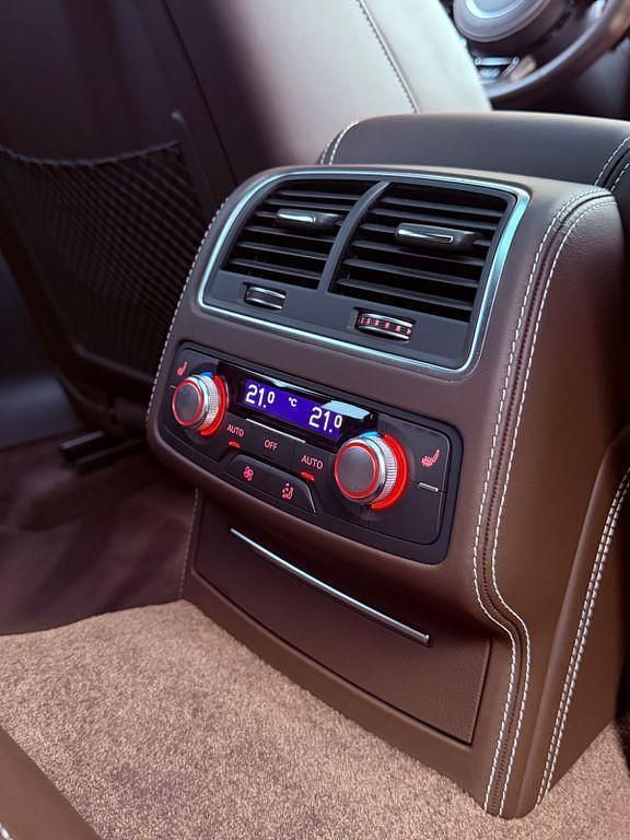 Second-hand Audi RS6 Exclusive 560 CP (411 kW) 2017 Alb Break