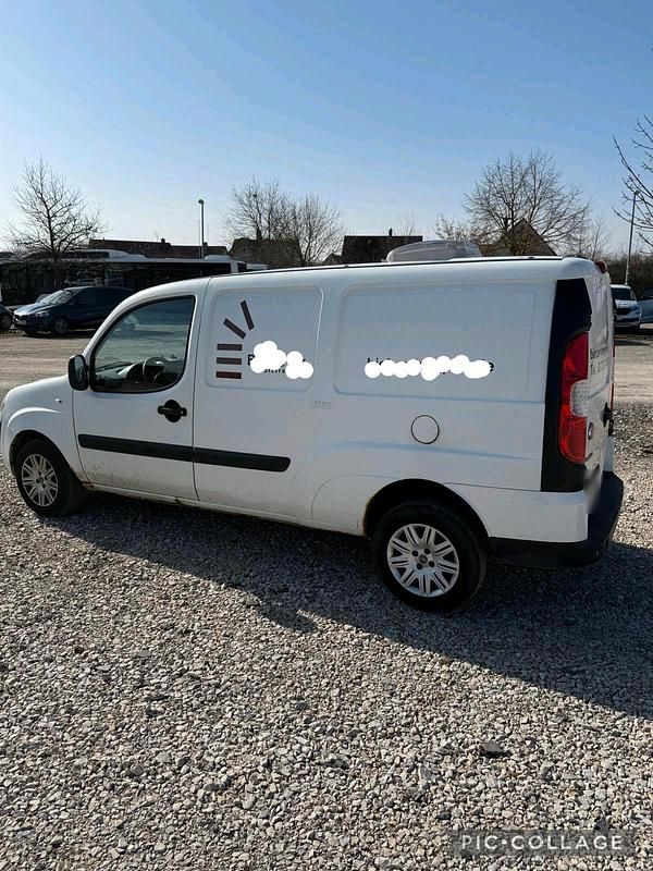 Gebraucht Fiat Doblò 101 PS (74 kW) 2008 Weiß Van / Kleinbus