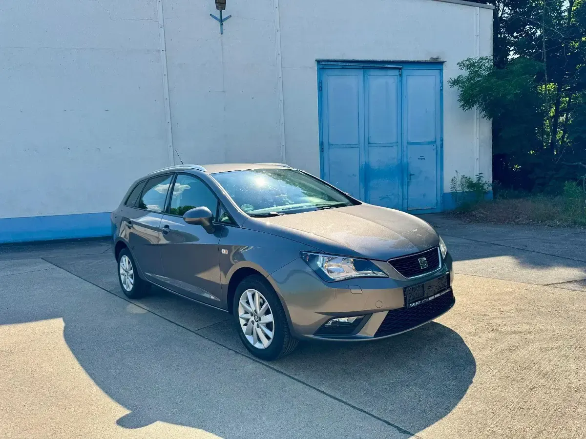 Gebraucht Seat Ibiza ST Style 105 PS (77 kW) 2014 Grau Kombi