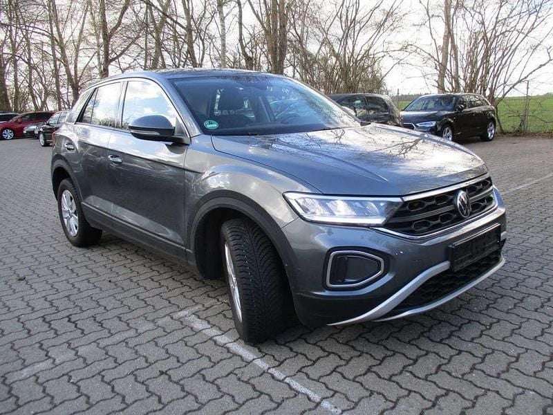 Gebraucht VW T-Roc 110 PS (80 kW) 2022 Indiumgrau metallic SUV
