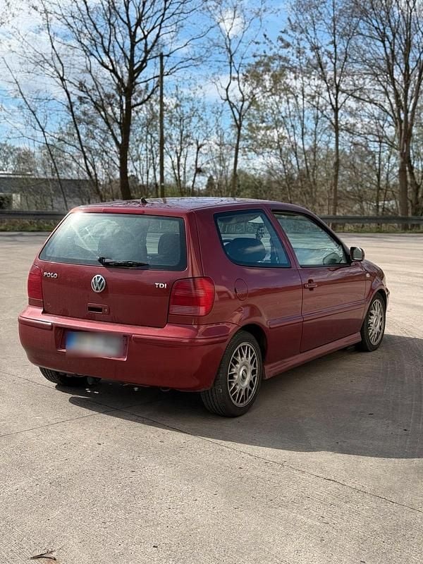 Brugt VW Polo 75 HK (55 kW) 2000 Rød Hatchback