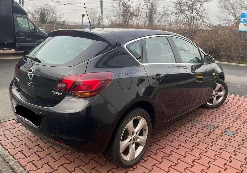 Gebraucht Opel Astra Sport 179 PS (131 kW) 2010 Schwarz Kleinwagen