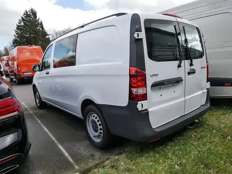 Gebraucht Mercedes Vito 163 PS (119 kW) 2020 Weiß Van