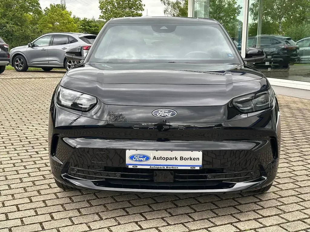 Usado Ford Capri 210 kW (286 CV) 2025 Negro SUV