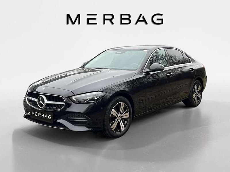 Metalliclack obsidianschwarz Gebraucht 2024 Mercedes C300e Avantgarde Limousine | 39.879 € (Guter Preis) - Bild 1/4