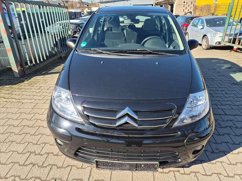 Second-hand Citroën C3 68 CP (50 kW) 2005 Negru Berlinǎ