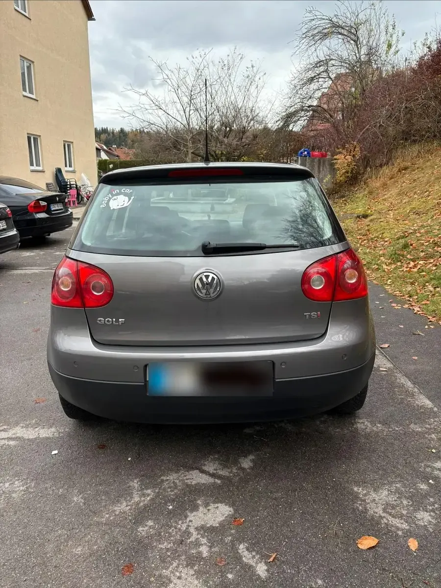 Gebraucht VW Golf V 140 PS (102 kW) 2007 Grau Kleinwagen