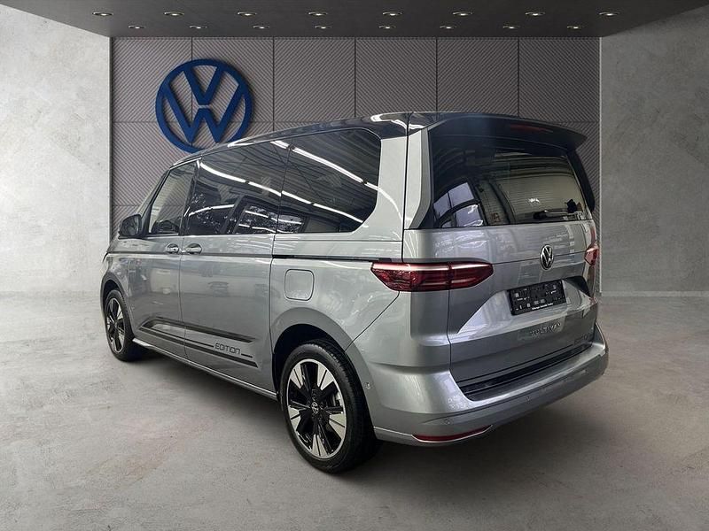 Neu VW Multivan Edition 150 PS (110 kW) 2026 Silber Van